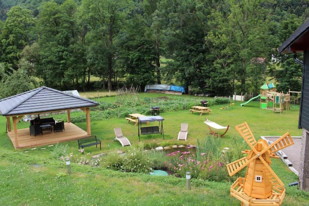 La Ferme De Rochesson, Jacuzzis & Piscine Commune Apartment Luaran gambar